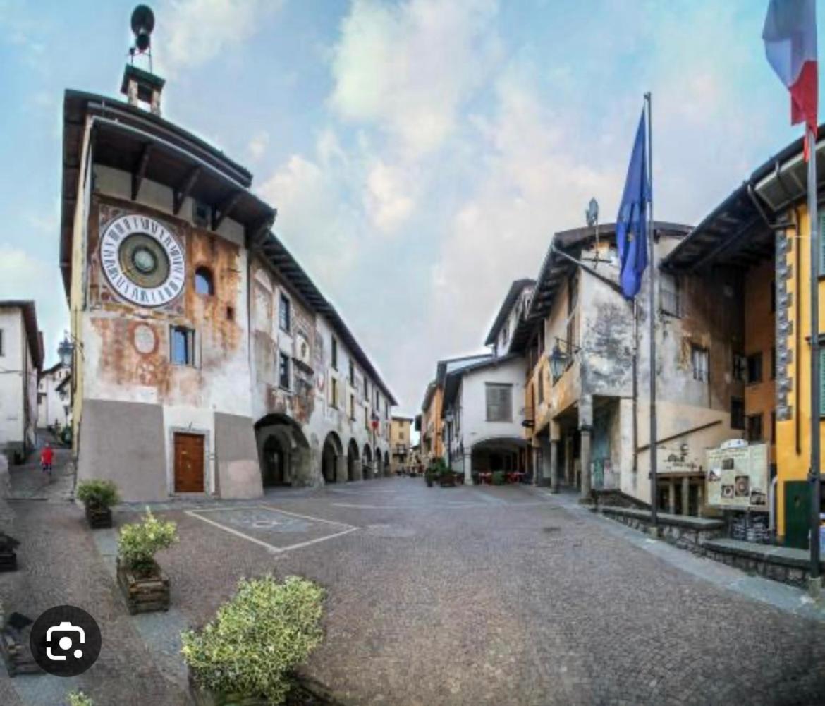 Mansarda G.A. Lägenhet Clusone Exteriör bild